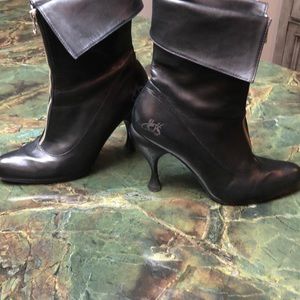 John Fluevog boots! Rare and beautiful!